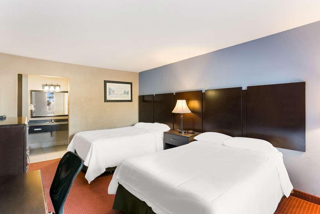 Rodeway Inn Rohrerstown Oda fotoğraf