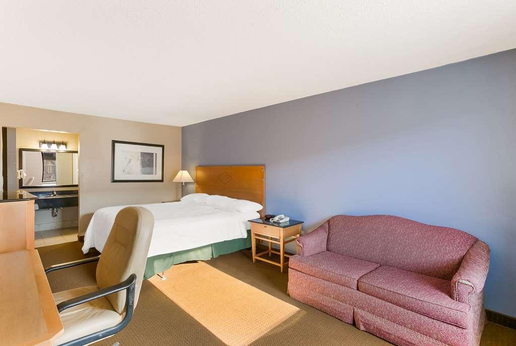 Rodeway Inn Rohrerstown Oda fotoğraf